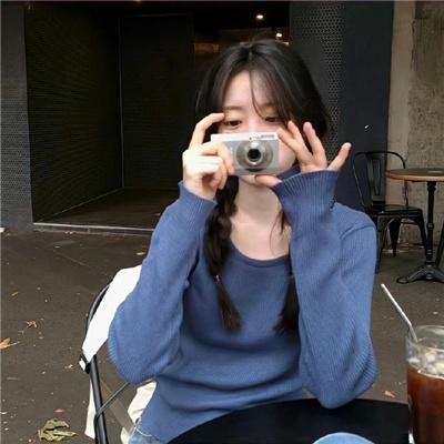 明天,我会成为谁的女友